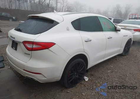 2019 Maserati Levante S Granlusso z USA, uszkodzony, nr VIN ZN661YUL6KX319793
